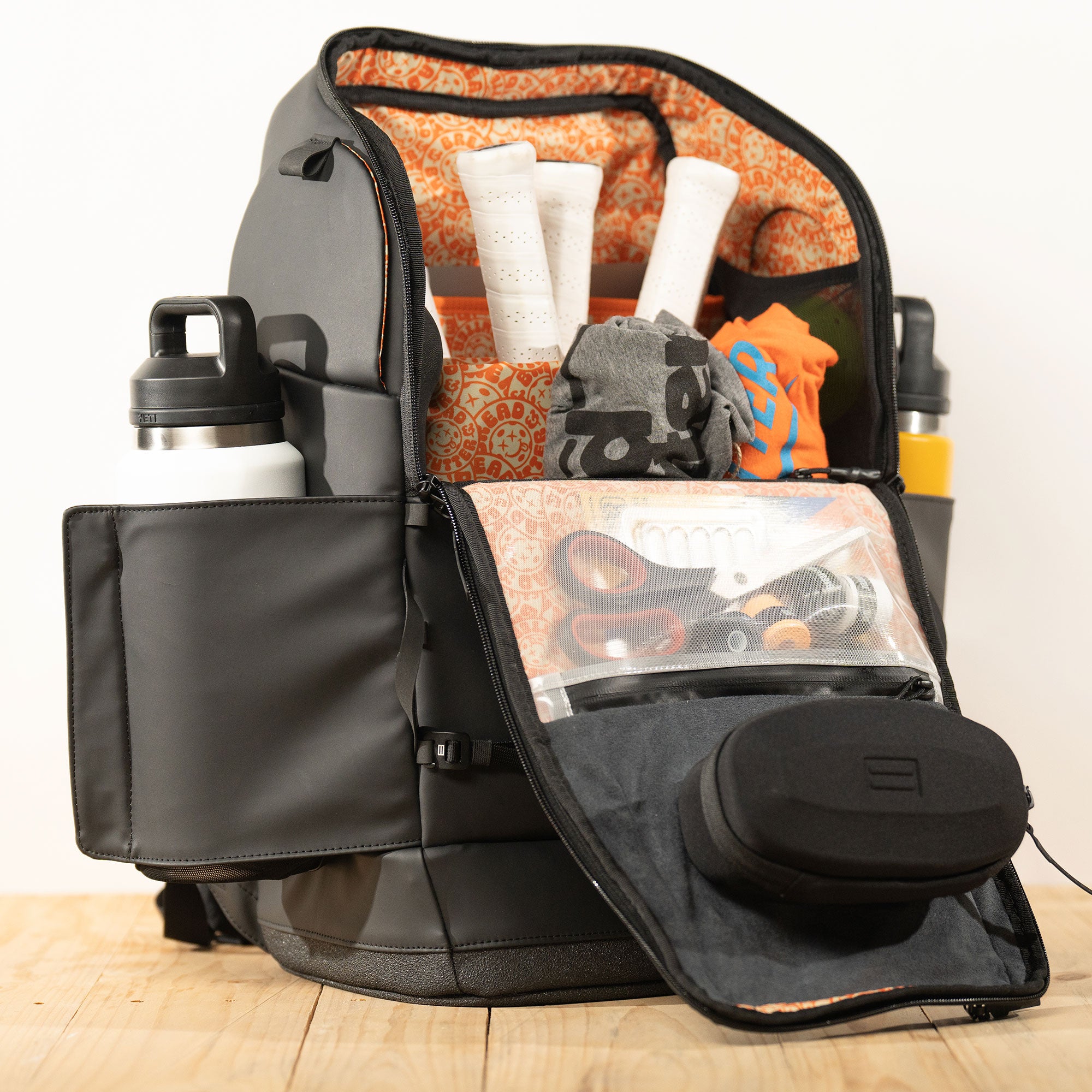 Nâng Tầm Trò Chơi Pickleball Của Bạn Với Những Túi Tốt Nhất Hinh anh 2: Nang Tam Tro Choi Pickleball Cua Ban Voi Nhung Tui Tot Nhat